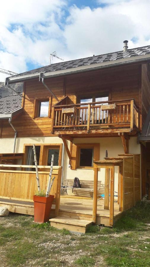Le Chalet de Lili Névache Extérieur photo