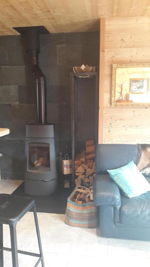 Le Chalet de Lili Névache Extérieur photo
